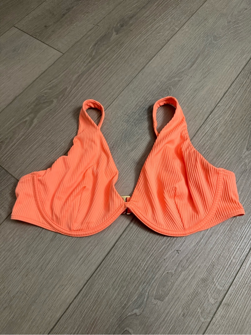 NWOT Hollister Coral-Orange Ribbed Underwire Bikini Top